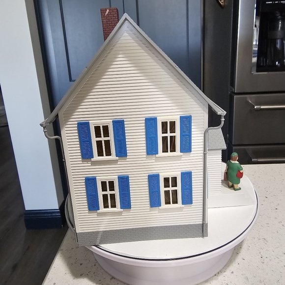 Sinatra House #6351 Train Christmas Village O-O27 Scale Original Box - Picture 5 of 17